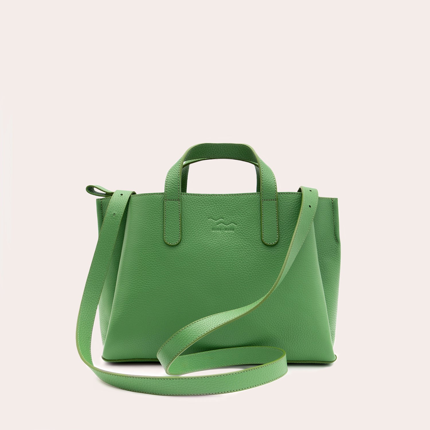 MADITA – unsere eckige Handtasche.