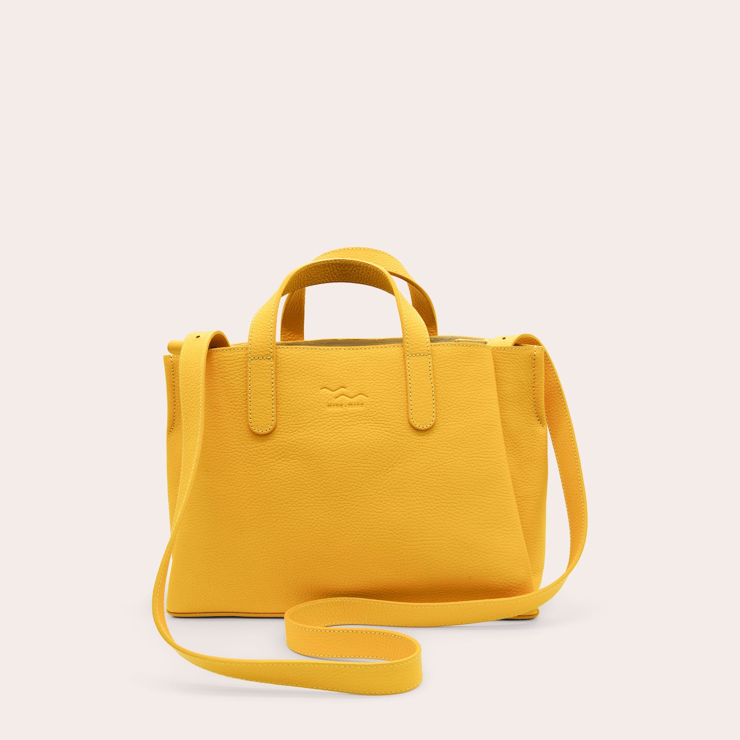 MADITA – unsere eckige Handtasche.