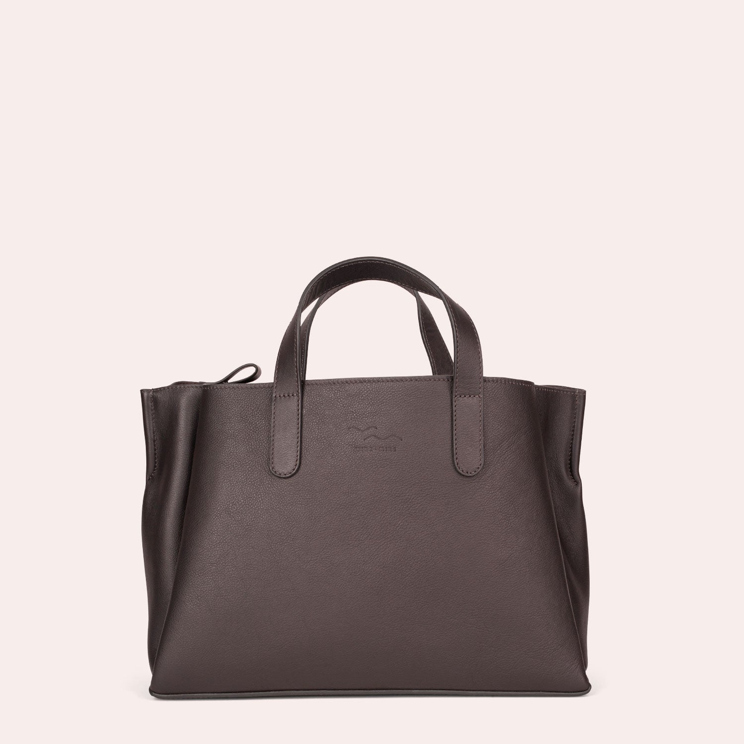 MADITA – unsere eckige Handtasche.