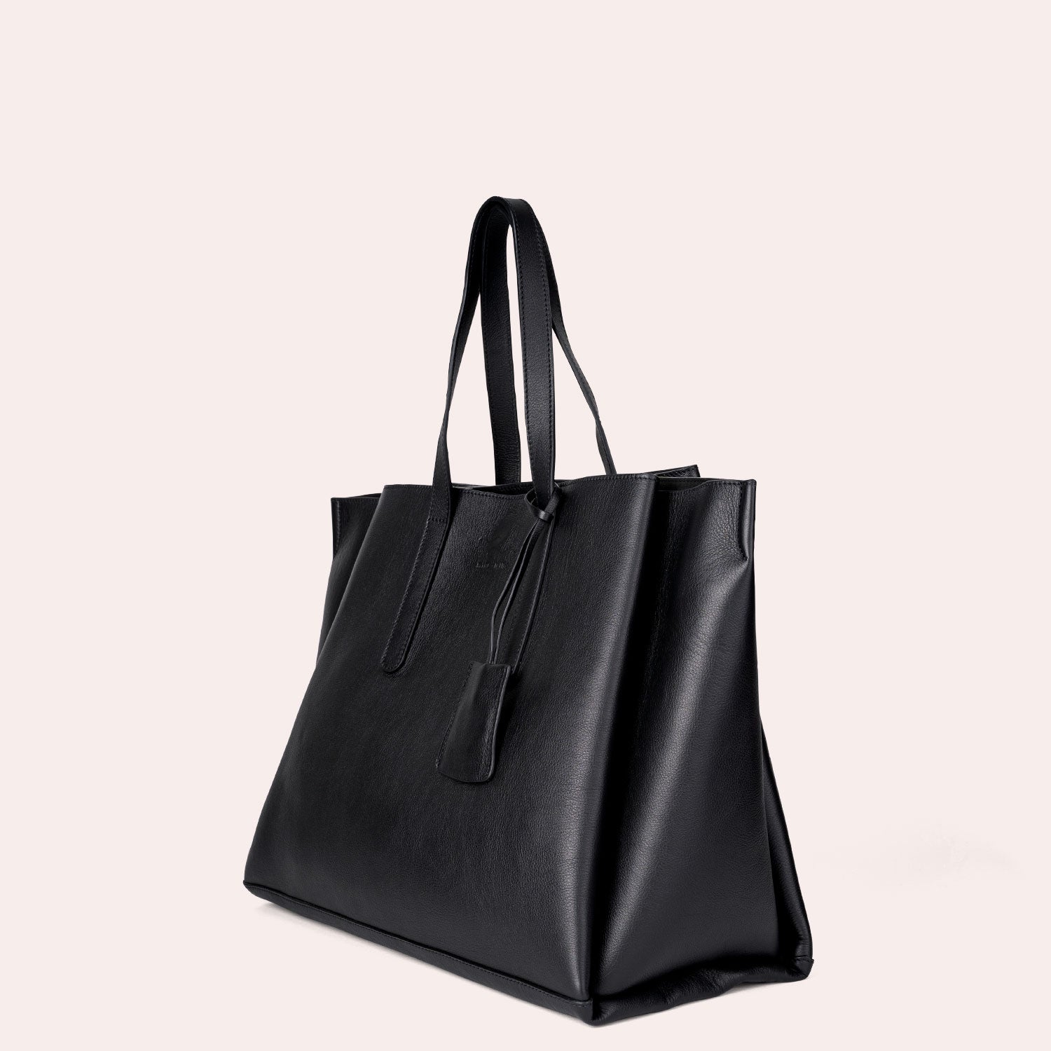 MINE – großer Shopper für Damen aus Leder